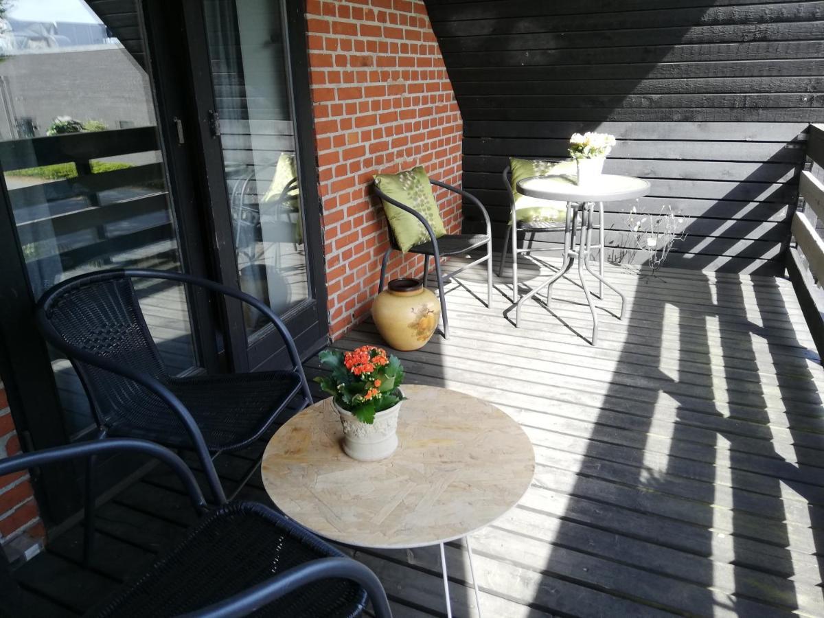 5 Minute Walk To Lego House-2 Bedrooms With Balcony Garden View.Loft Floor บิลลุนด์ ภายนอก รูปภาพ